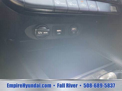 Used 2023 Hyundai Elantra SEL FWD image 21