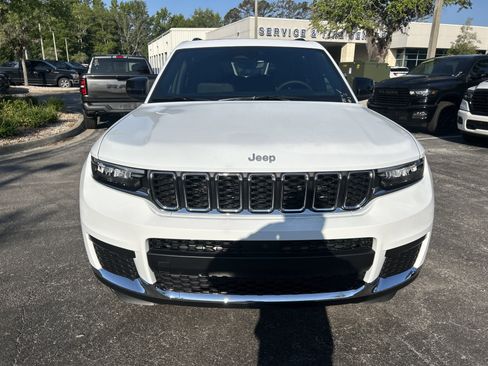 New 2026 Jeep Grand Cherokee L Laredo RWD image 2