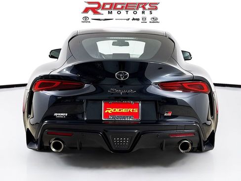 Used 2024 Toyota Supra Premium w/ Driver Assist Package image 7