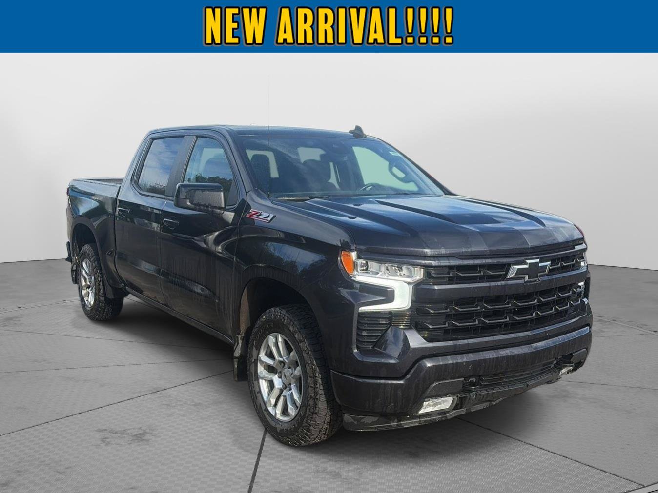 Certified 2022 Chevrolet Silverado 1500 RST w/ Z71 Off-Road Package AWD/4WD image 1