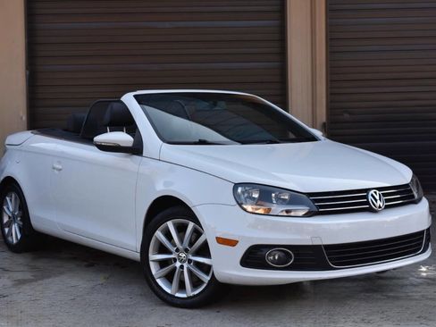 Used 2014 Volkswagen Eos Komfort image 5