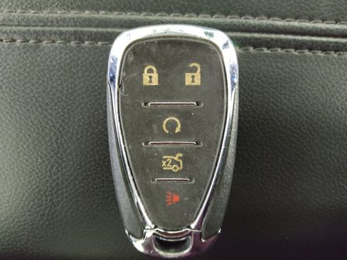 Used 2023 Chevrolet Malibu LT image 32