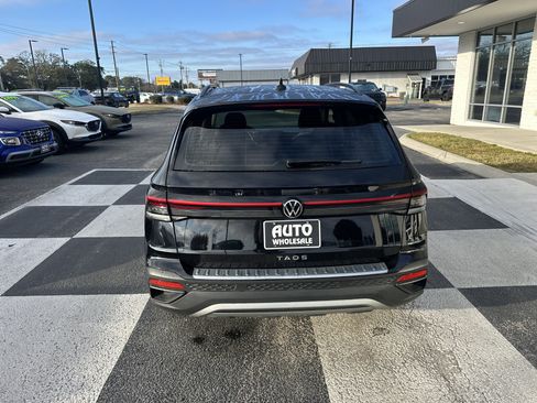 Used 2025 Volkswagen Taos S image 4