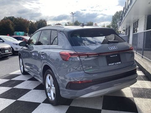 Used 2022 Audi Q4 e-tron Premium w/ Convenience Package image 3