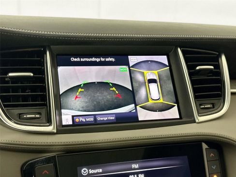 Used 2023 INFINITI QX50 Sensory image 25