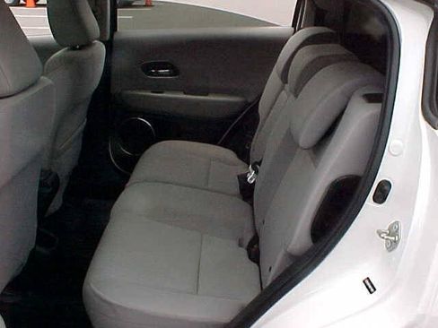 Used 2016 Honda HR-V EX image 13