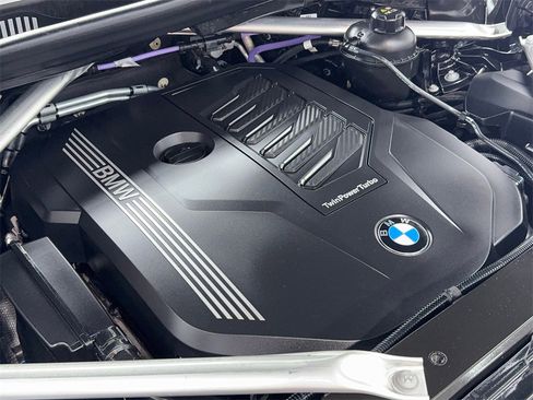 Used 2023 BMW X6 xDrive40i w/ M Sport Package image 58