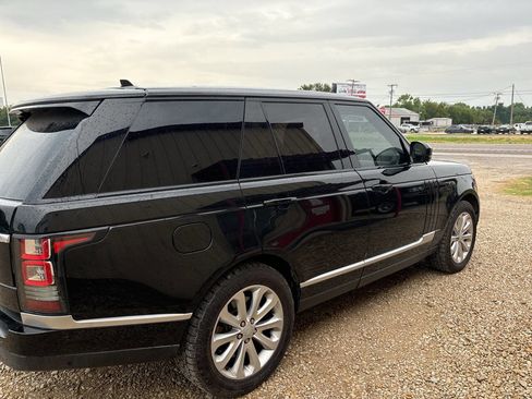 Used 2016 Land Rover Range Rover HSE image 6