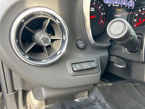 Used 2019 Chevrolet Camaro SS image 21