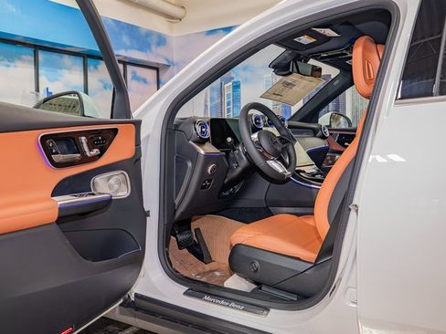 New 2026 Mercedes-Benz GLC 300 4MATIC image 13