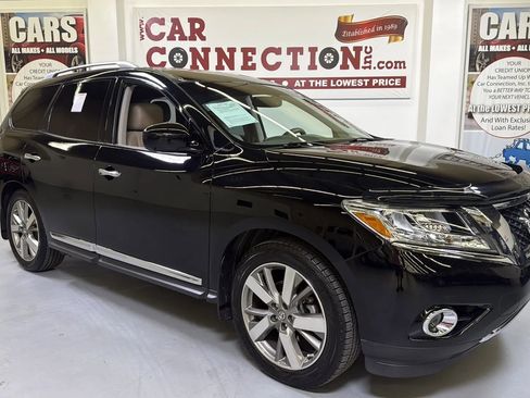 Used 2014 Nissan Pathfinder Platinum w/ Platinum Premium Package image 12
