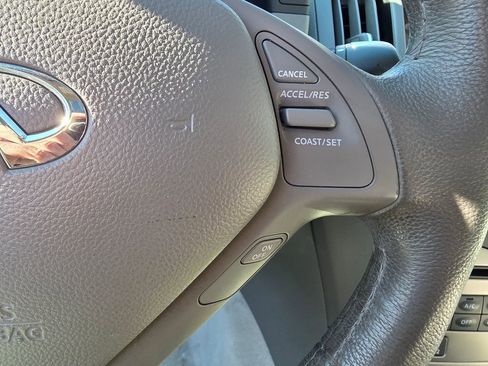 Used 2015 INFINITI Q40 AWD w/ Navigation Package image 25