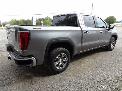 Used 2025 GMC Sierra 1500 SLT image 4