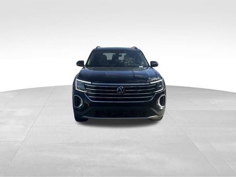 New 2026 Volkswagen Atlas SE FWD image 8