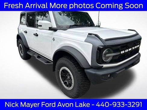 Used 2023 Ford Bronco Outer Banks w/ Sasquatch Package AWD/4WD image 1