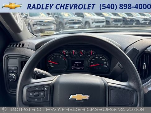 Certified 2025 Chevrolet Silverado 1500 W/T RWD image 6