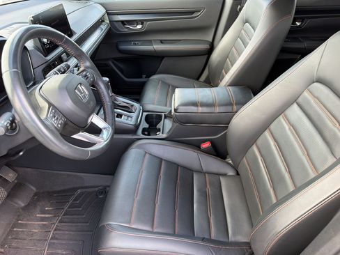 Certified 2025 Honda CR-V Sport-L image 5