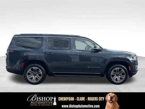 Used 2024 Jeep Wagoneer Series II AWD/4WD image 12