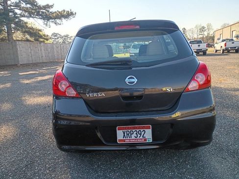 Used 2011 Nissan Versa SL FWD image 5