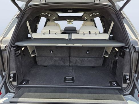 Used 2024 BMW X7 M60i w/ Executive Package AWD/4WD image 19