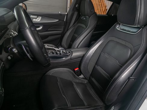 Used 2022 Mercedes-Benz AMG GT 43 image 4