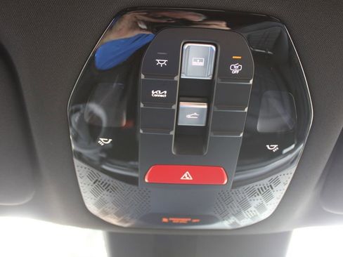 New 2026 Kia EV9 Land image 68