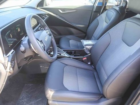 New 2026 Kia Niro EX image 10
