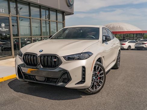 Used 2024 BMW X6 M60i AWD/4WD image 2