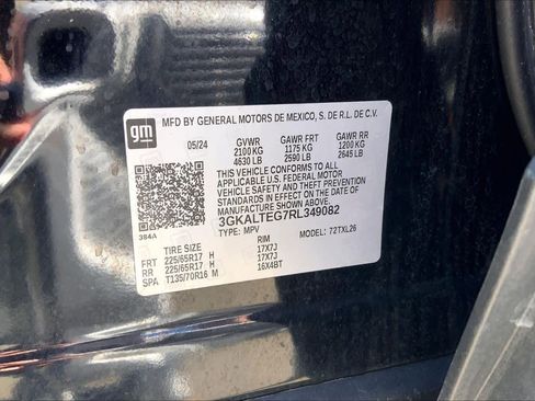 Used 2024 GMC Terrain SLE AWD/4WD image 33