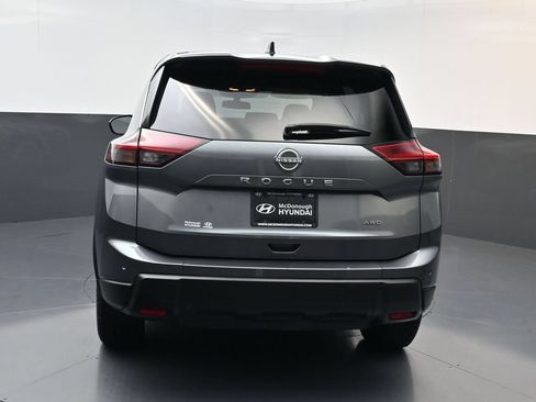 Used 2024 Nissan Rogue S AWD/4WD image 4