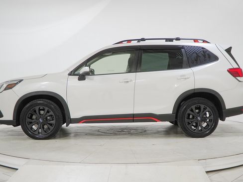 Used 2022 Subaru Forester Sport image 6