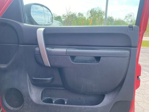 Used 2014 Chevrolet Silverado 2500 LT AWD/4WD image 27