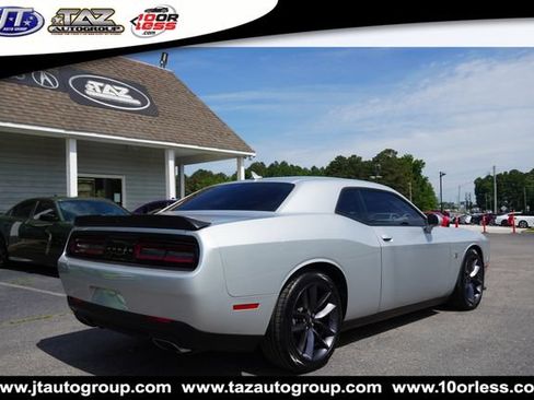 Used 2019 Dodge Challenger R/T Scat Pack RWD image 7