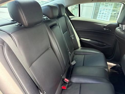 Used 2018 Acura ILX FWD image 26