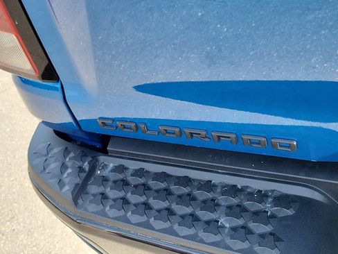 Used 2023 Chevrolet Colorado Trail Boss w/ LPO, Dark Essentials Package AWD/4WD image 21