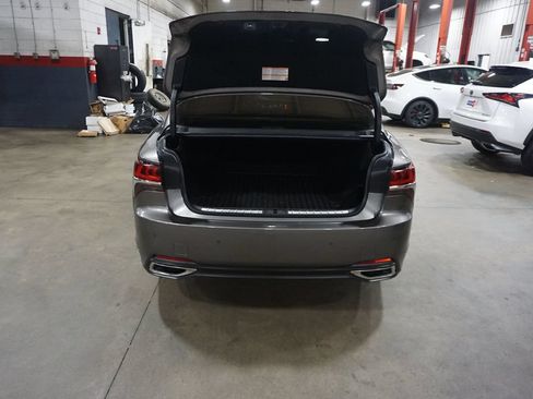 Used 2018 Lexus LS 500 AWD w/ Luxury Package image 17