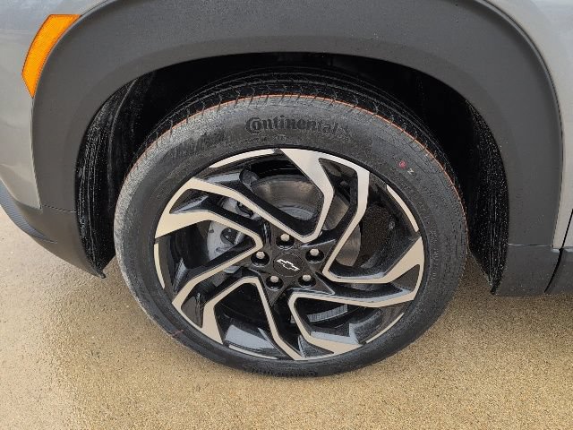 New 2026 Chevrolet TrailBlazer RS w/ Convenience Package FWD image 3
