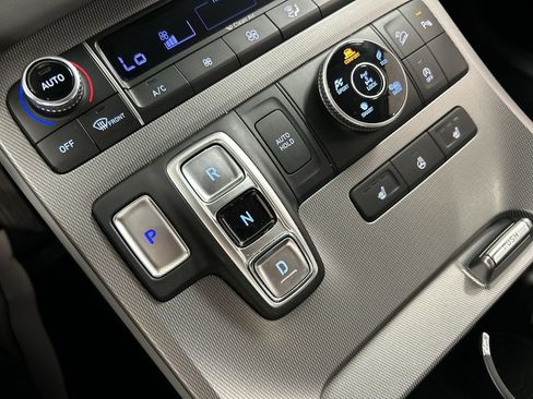 Used 2020 Hyundai Palisade SEL w/ Premium Package AWD/4WD image 17