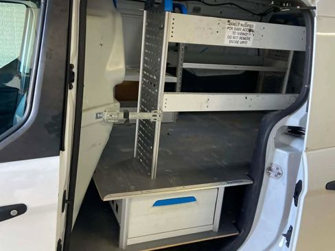 Used 2016 Ford Transit Connect XL image 11