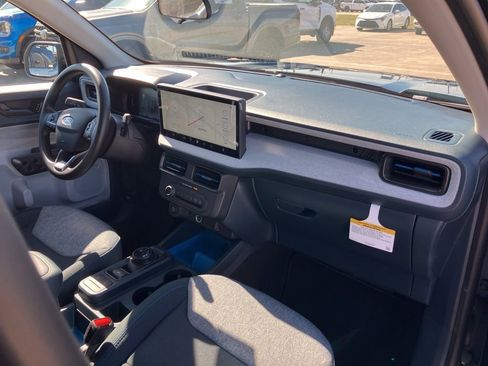 New 2026 Ford Maverick XLT image 12