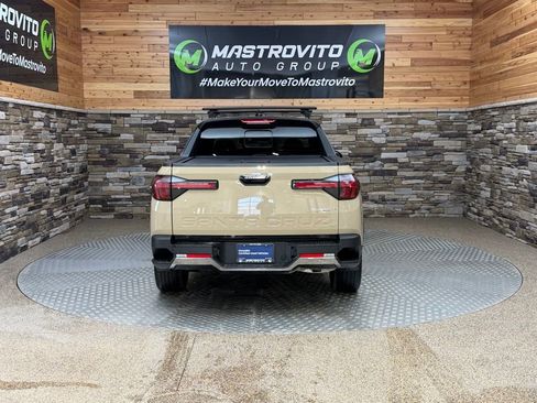 Used 2023 Hyundai Santa Cruz Limited image 8