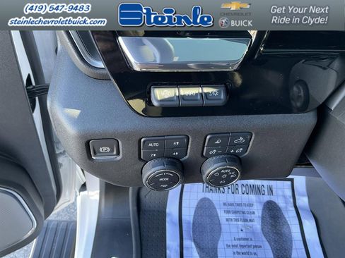 Used 2024 Chevrolet Silverado 1500 High Country image 25