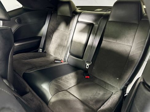 Used 2019 Dodge Challenger SRT Hellcat w/ Laguna Leather Package image 31