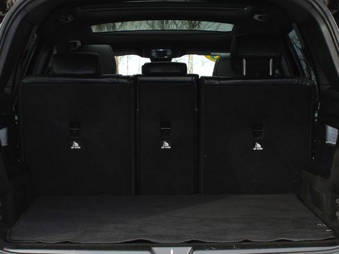 Used 2023 Mercedes-Benz GLB 250 image 11