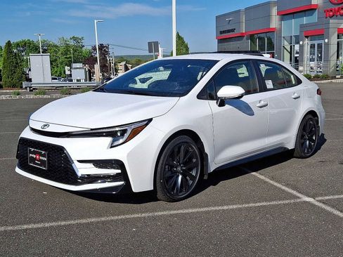 New 2026 Toyota Corolla SE FWD image 16