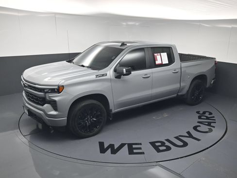 Used 2024 Chevrolet Silverado 1500 RST w/ Dark Appearance Package AWD/4WD image 30