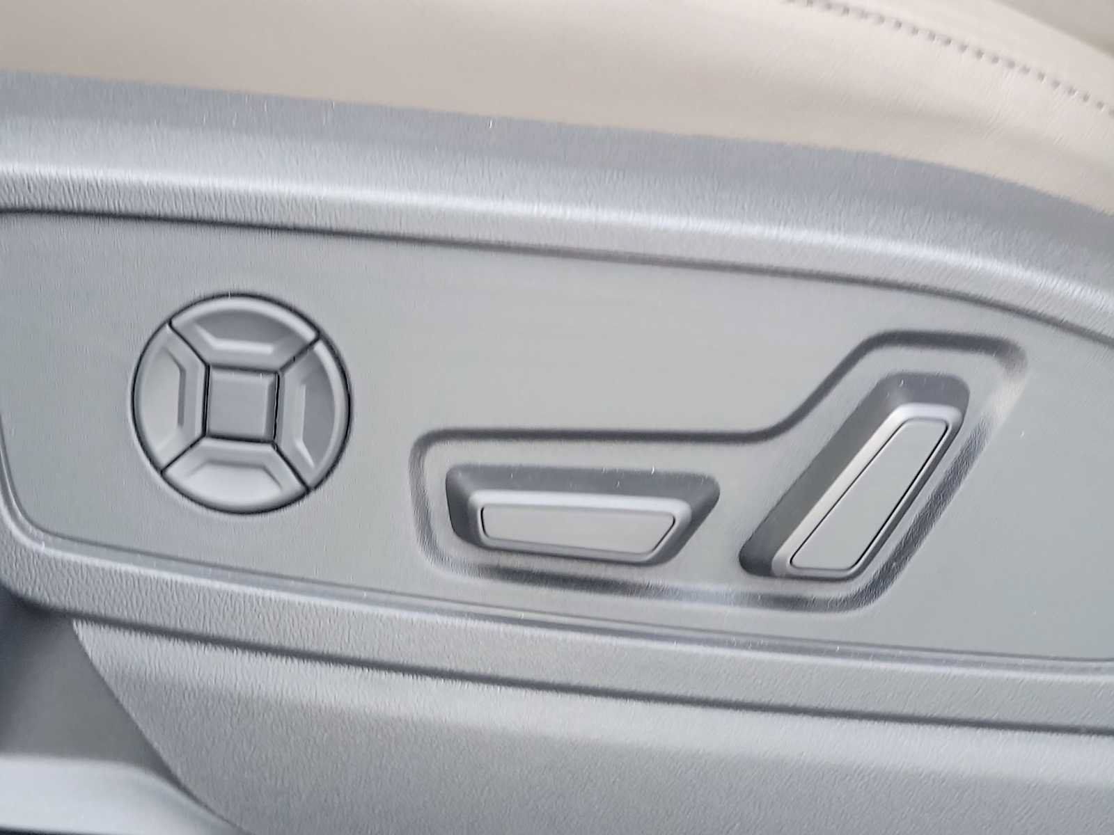 New 2026 Audi Q5 Premium Plus AWD/4WD image 16