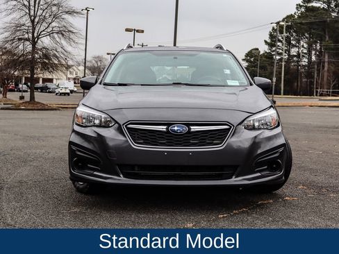 Used 2018 Subaru Impreza 2.0i Premium image 2