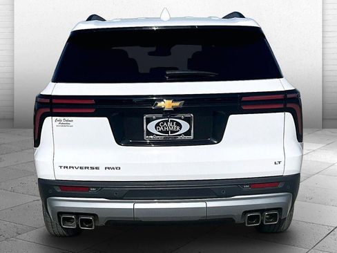 Used 2024 Chevrolet Traverse LT AWD/4WD image 6