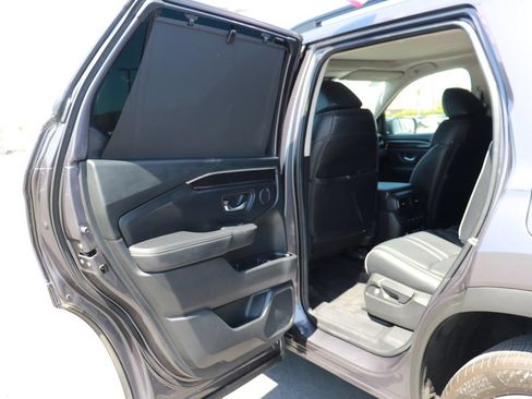 Used 2023 Honda Pilot Elite image 17